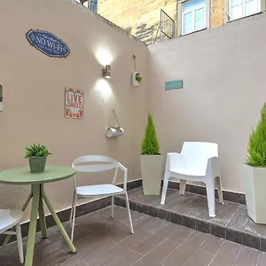 Appartement Traditional With A Terrace, Ac And Fast Internet, Lisboa